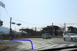 三田尻大橋交差点。左折の写真。